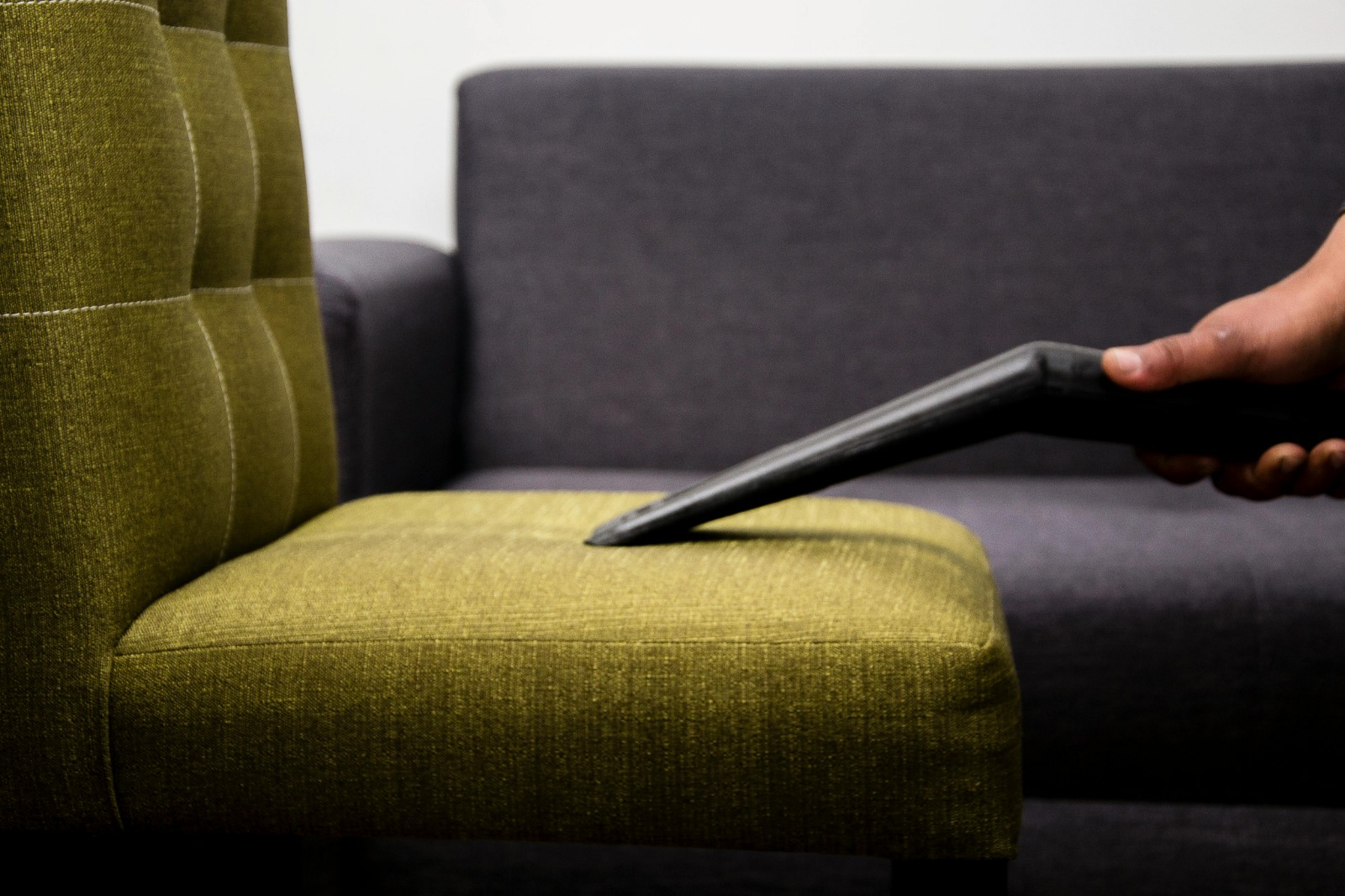 Sofa Cleaning Dubai – Deep Cleaning that Revives Your Space