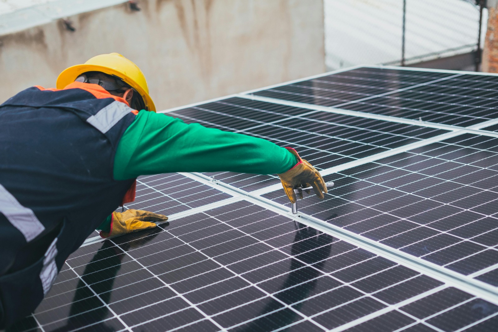 The Advantages of Commercial Solar Lincoln for Local Businesses