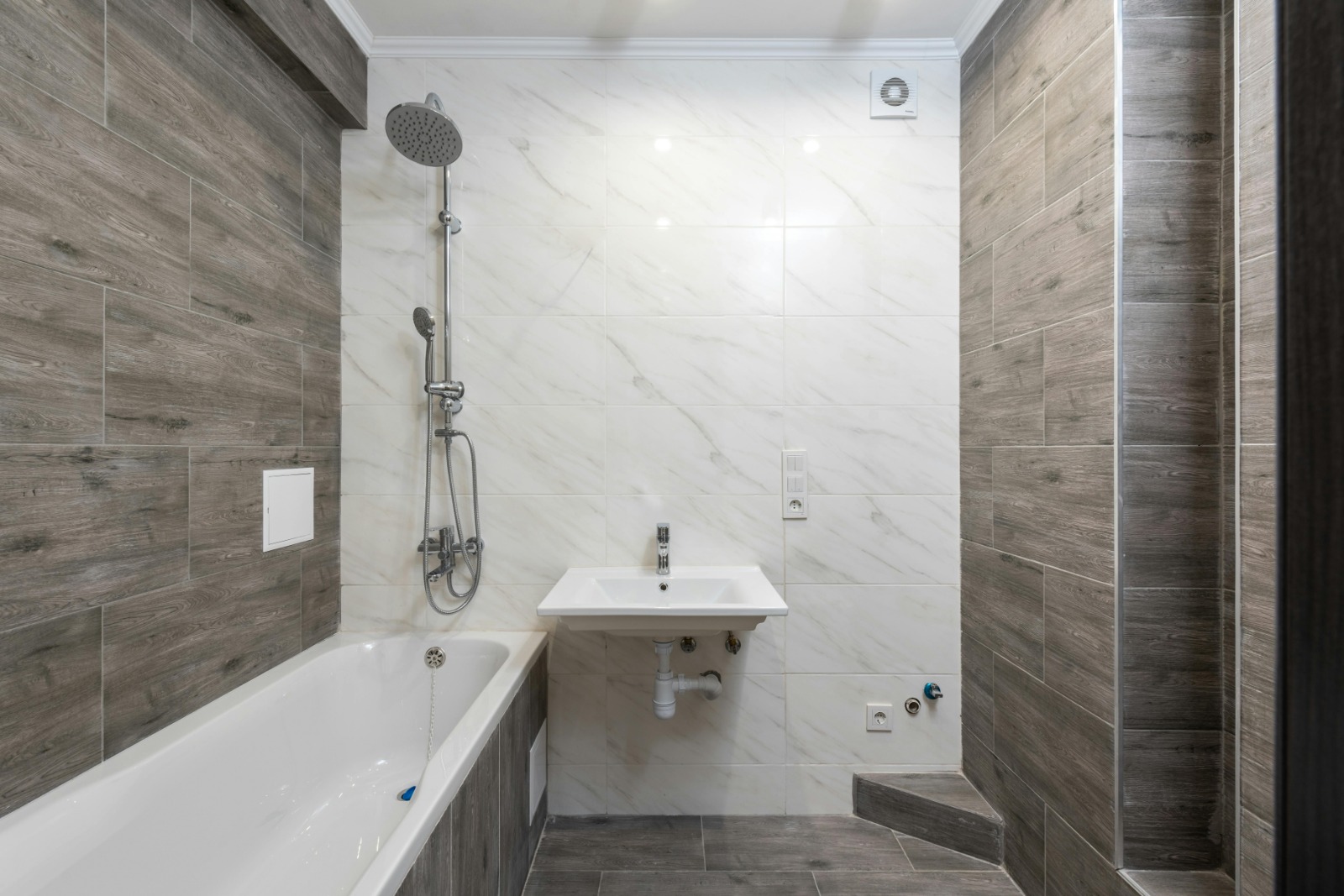 Colonial Home Renovation Design Inspiration for Homeowners