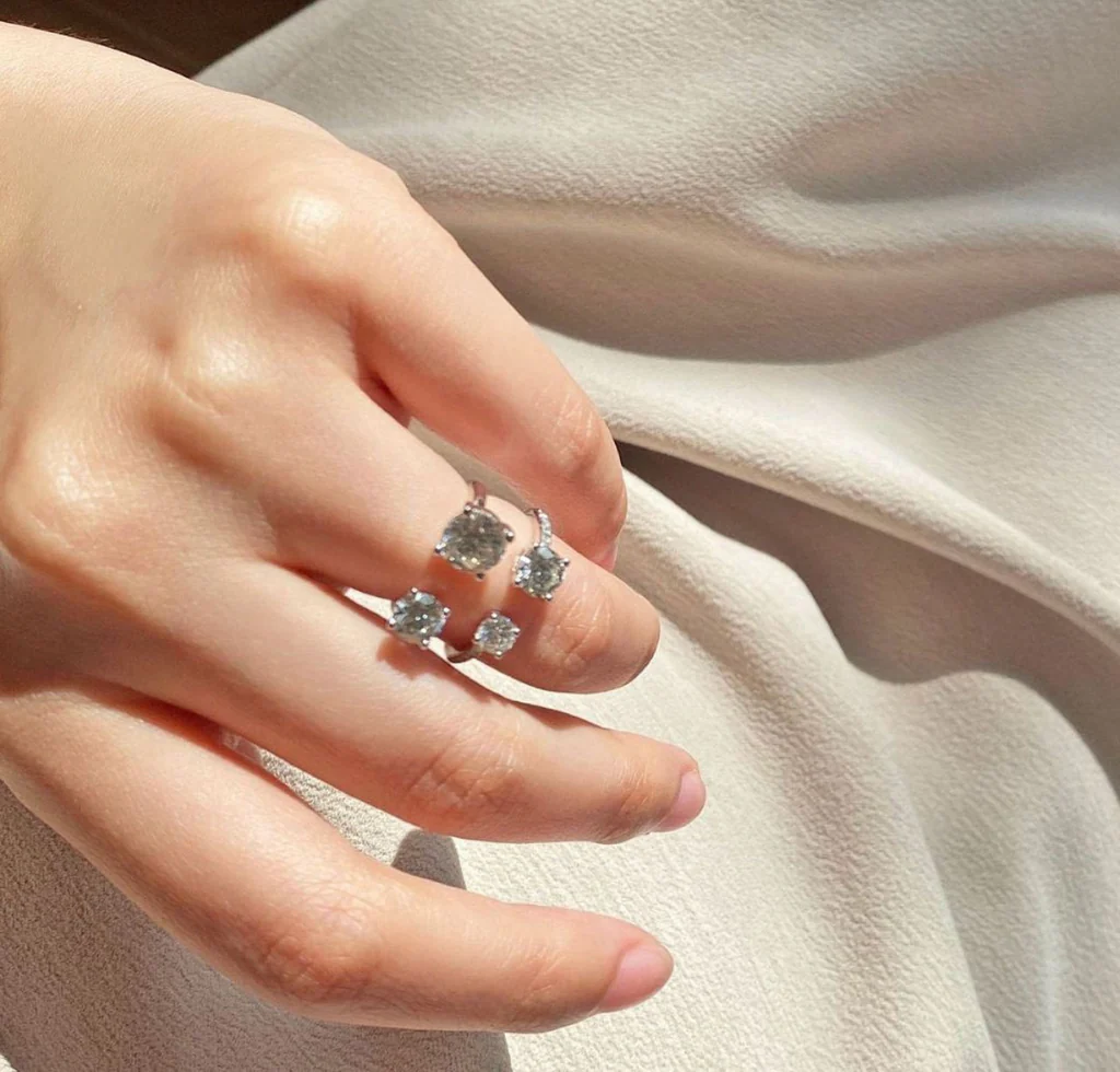 Luxury Diamond push present UK to Celebrate Motherhood