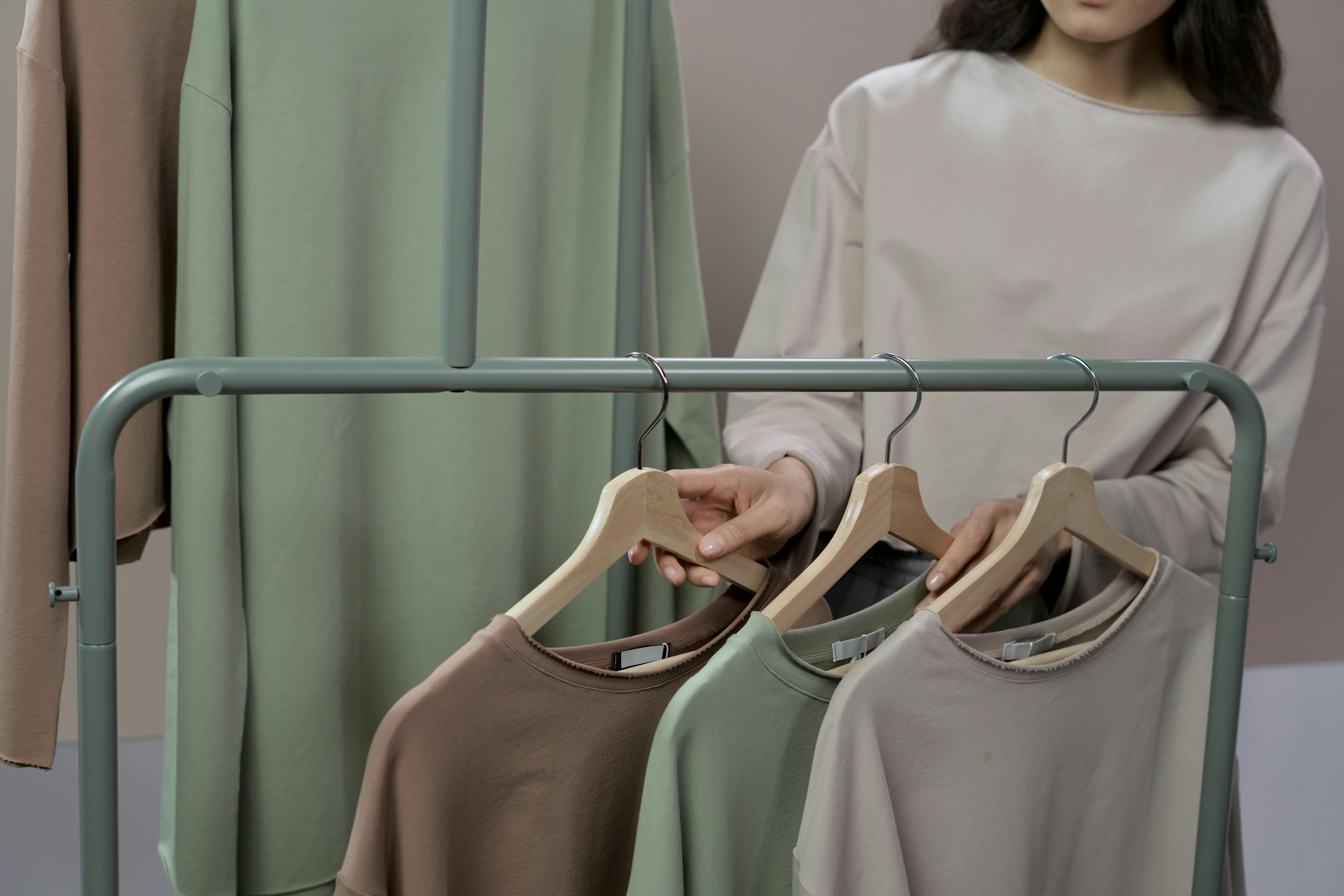 What Makes the Best Blank T Shirts for Creators?