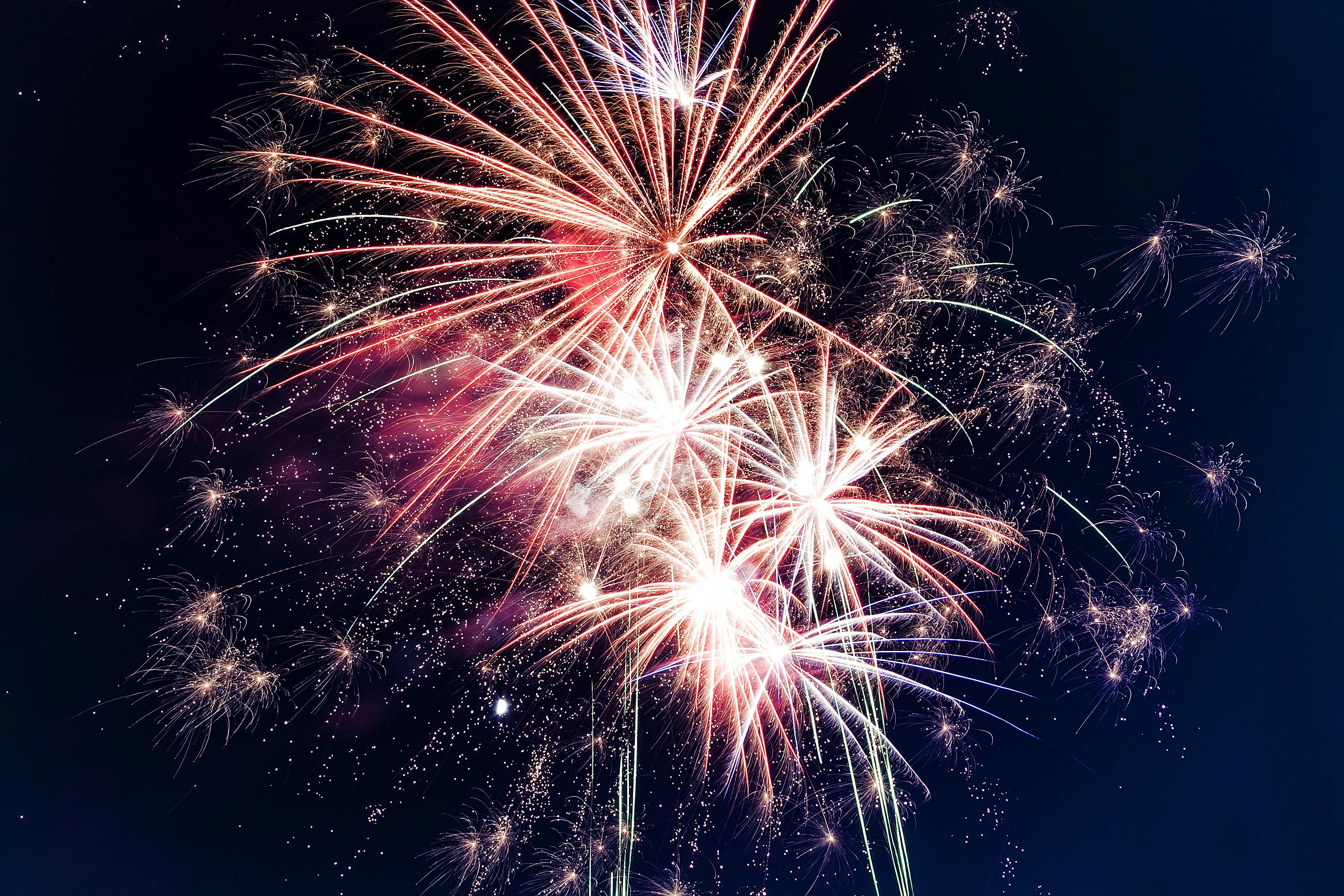 Best Fireworks Deals UK – Save on Top Quality Fireworks