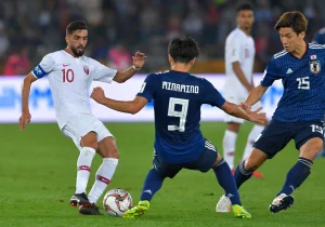 Asian-Cup-Final-2019-Hasan-Al-Haydos-Qatar-Japan-Takumi-Minamino